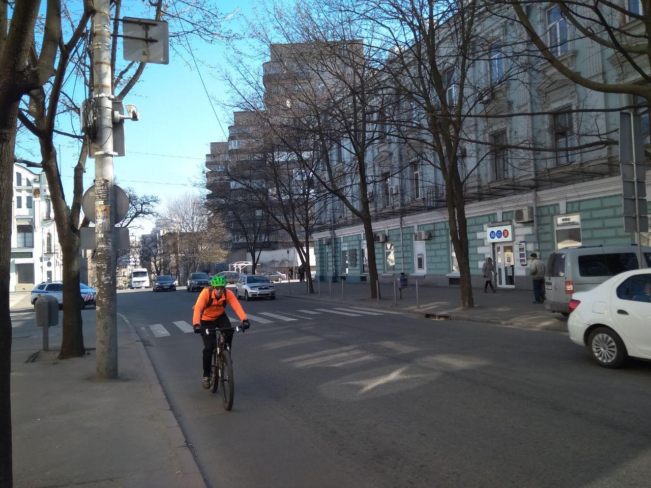 Чтобы ездить в Днепре на велосипеде, нужно быть экстремалом