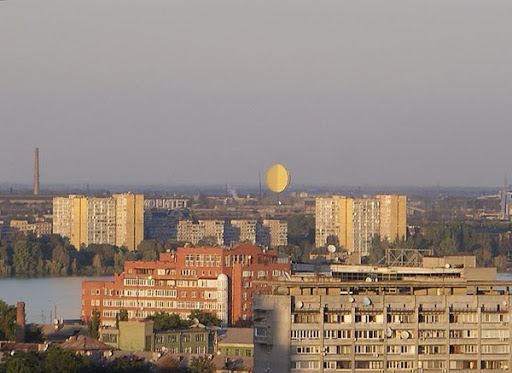 Второе солнце над Днепром  / фото из открытых источников