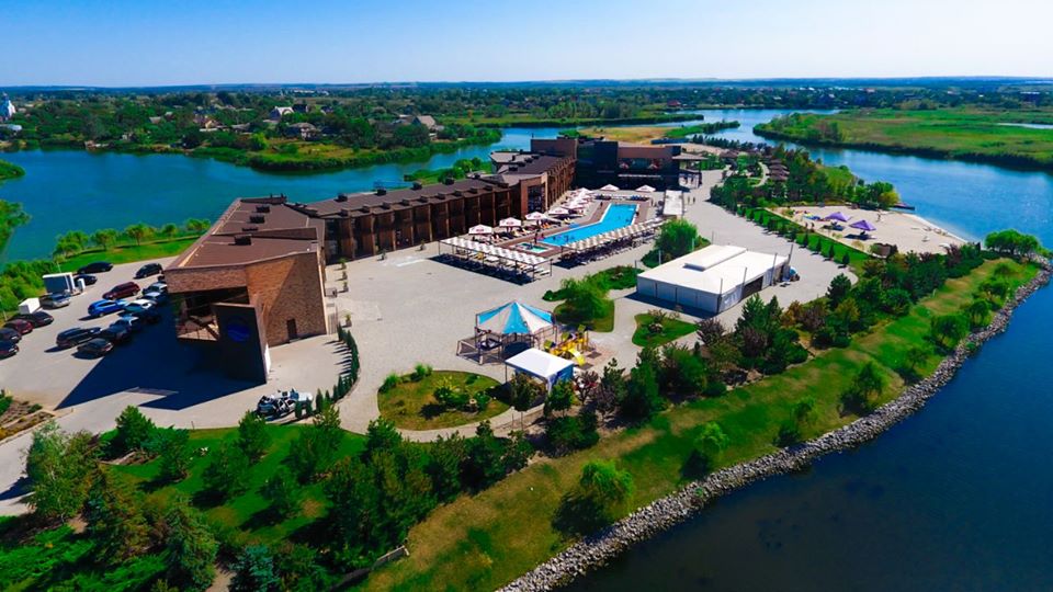 Вид на бассейн с высоты / фото со страницы заведения в соцсетях