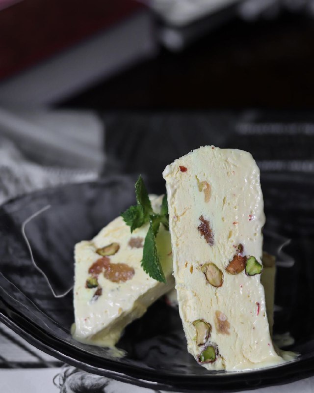 Мороженое с фисташкой / фото со страницы заведения в Instagram