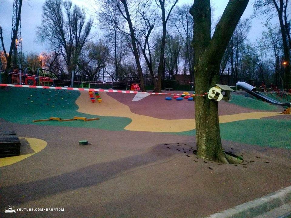 Печальное зрелище: как сейчас выглядят парки и зеленые зоны (фото) фото 1