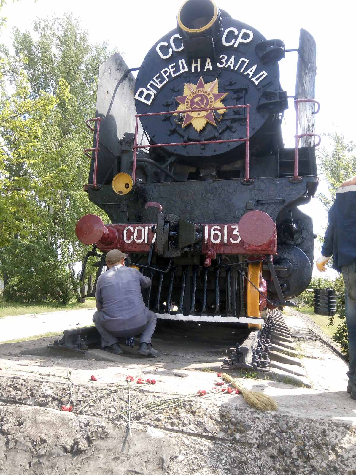 Ко Дню Победы: в Днепре восстанавливают паровоз Сталина (фото) фото 2 1