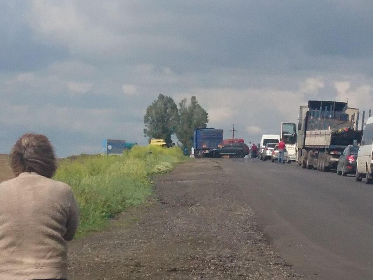 Погибшие и огромная пробка: под Днепром произошло ДТП фото 1