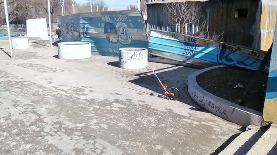 Выглядит уныло и грязно/ фото: Евгений Переверзев