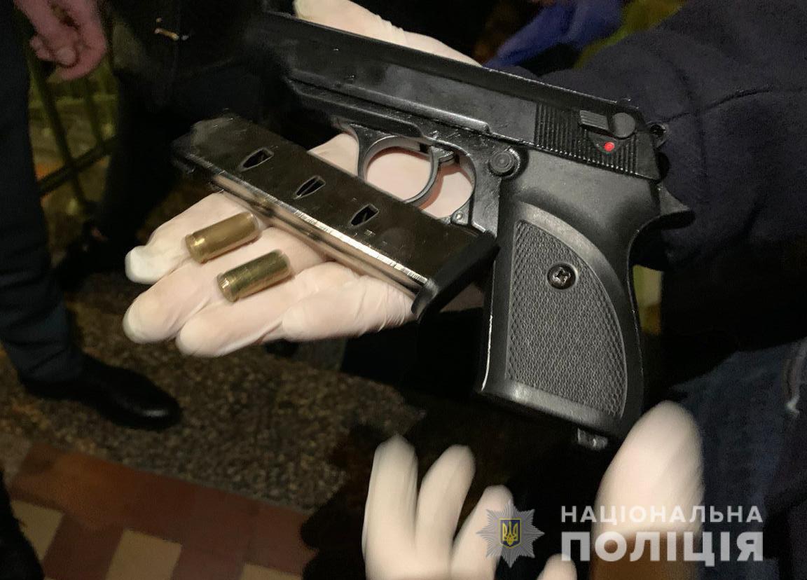 Стрельба в ресторане "Бухта моряка" на Яворницкого.