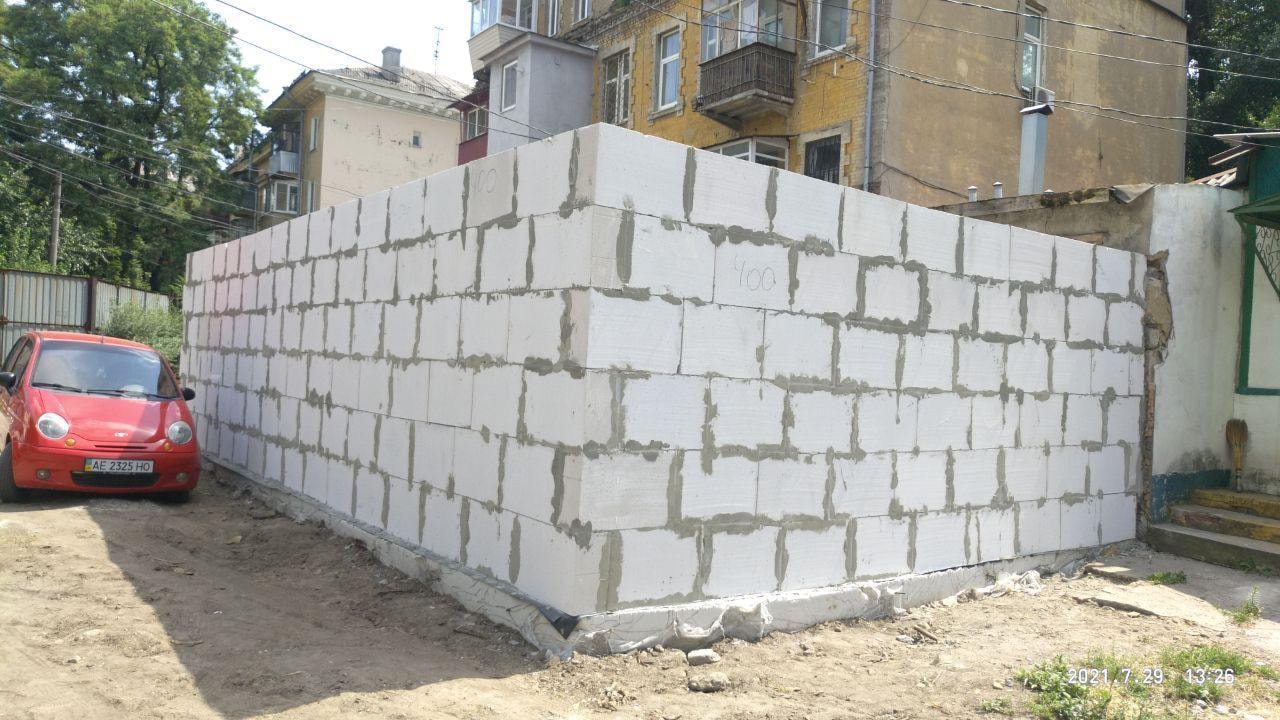 Изуродованный дом на Пушкина/ фото: fb Руслана Мороза