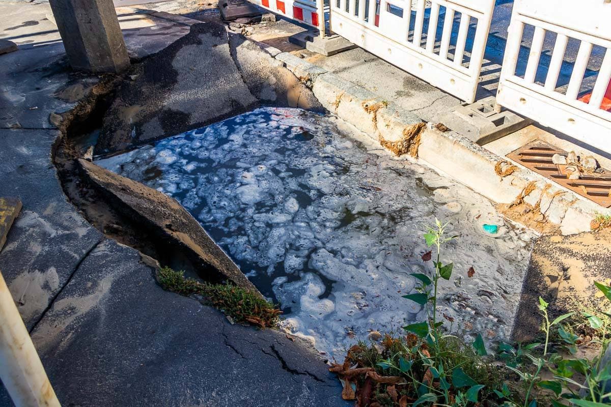 ➢ Почему в выгребной яме всегда стоит вода? - Водограй