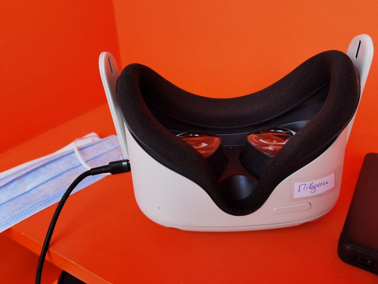 Станции виртуальной реальности на выставке "Вражариум" в Днепре/ фото: Светлана Юрченко