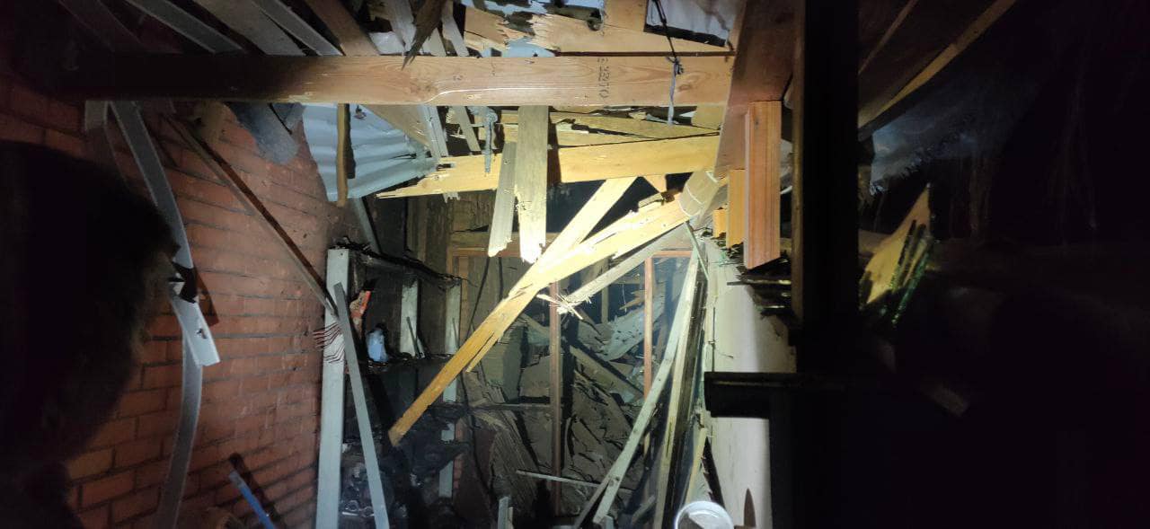 Пошкоджена через обстріл 