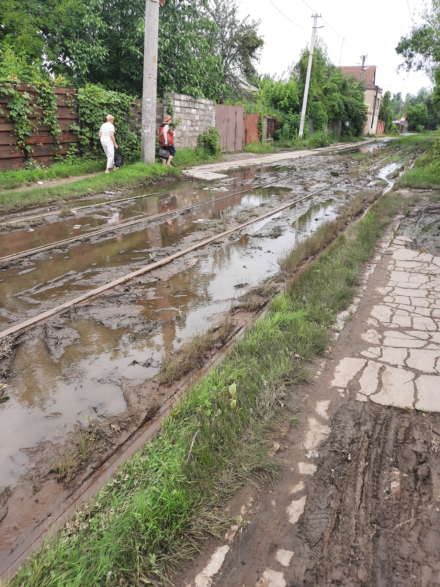 Остановка "Больница №9" в Днепре/ фото: fb Nadya Davidenko