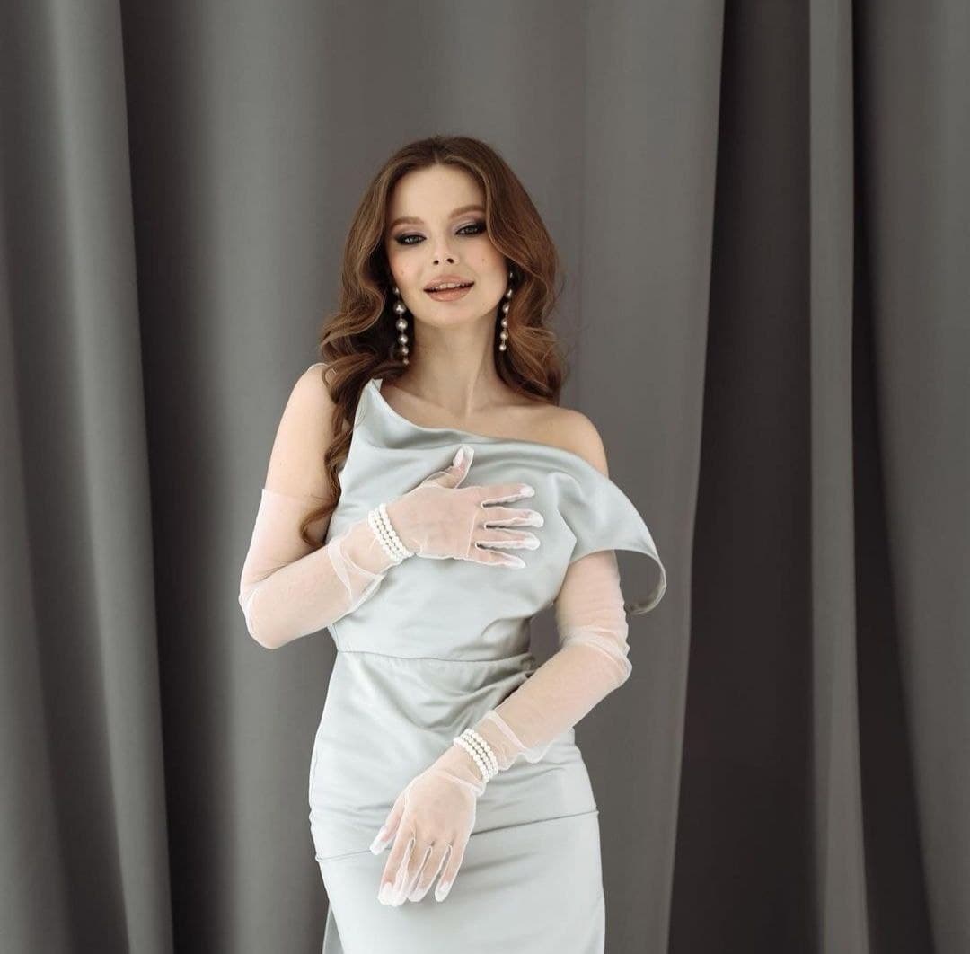 Фотосессия в женственном образе/ фото: inst Art Contrast