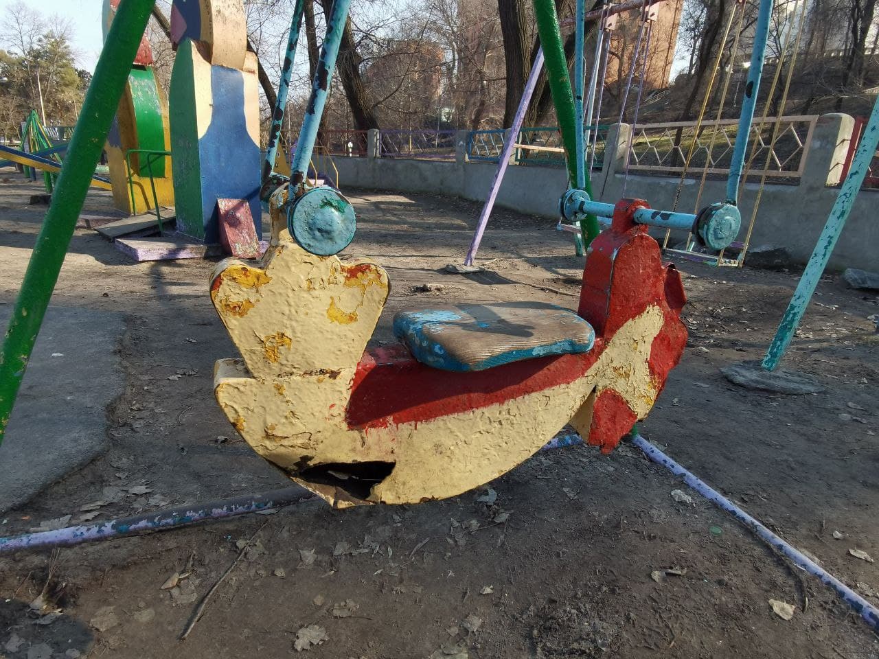 Ржавчина в парке Глобы/ фото: Светлана Юрченко