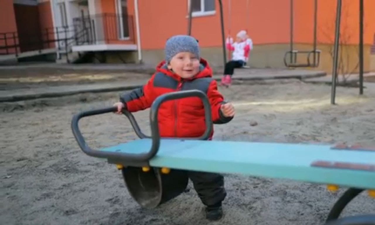 Площадка ЖК "Новый массив"/ фото: youtube ЖК "Новый массив"