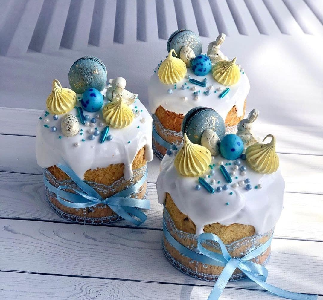 Паска с макарунами/ фото: inst whoopie_pie