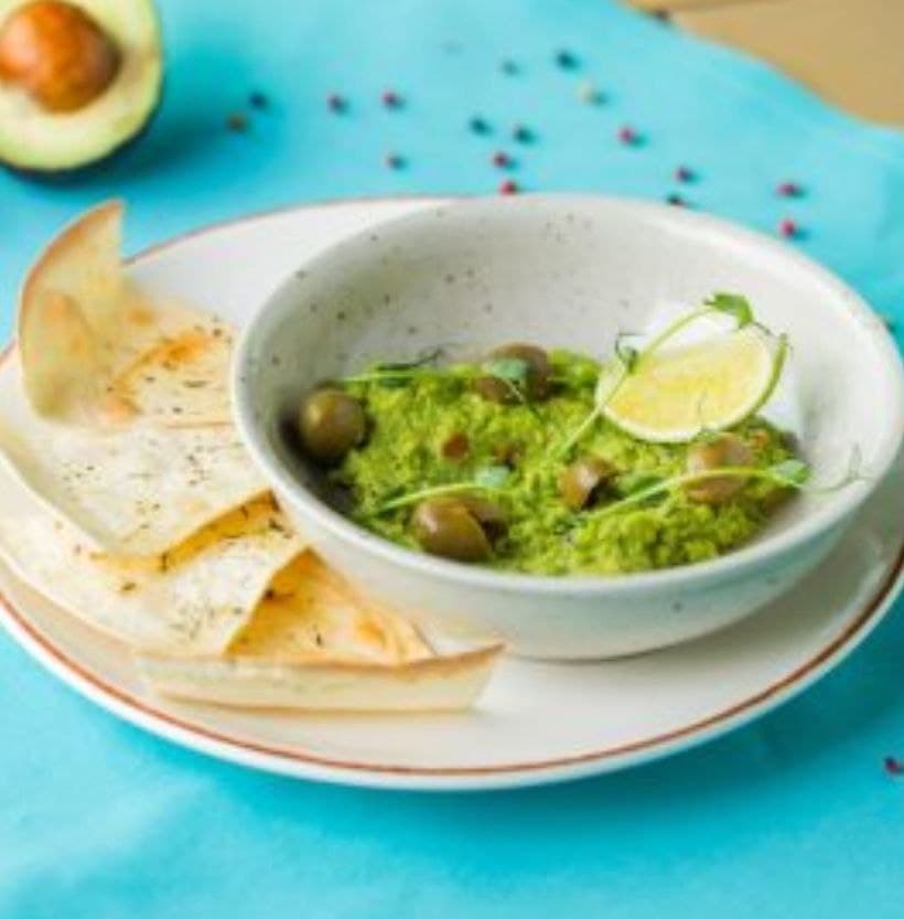 Гуакамоле с авокадо и лаймом/ фото: inst confetti.in.ua