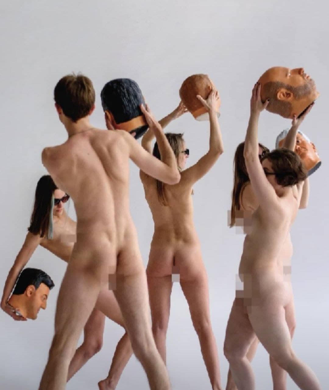 Ню-фотосессия Загребельной с политиками/ фото: inst  alien_zagrebelnaya