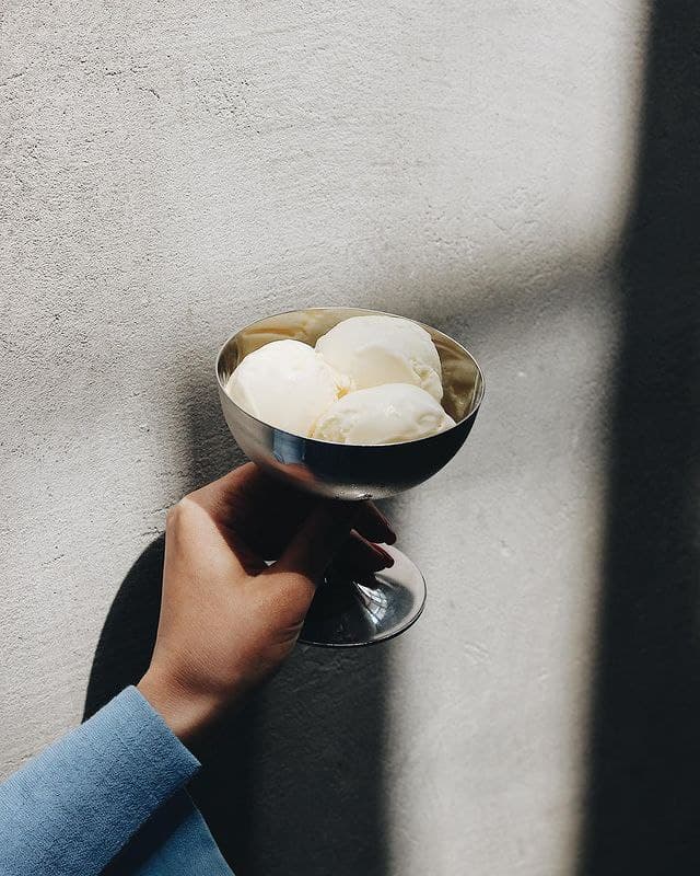 Мороженое из мацони/ фото: inst mamoy_klyanus