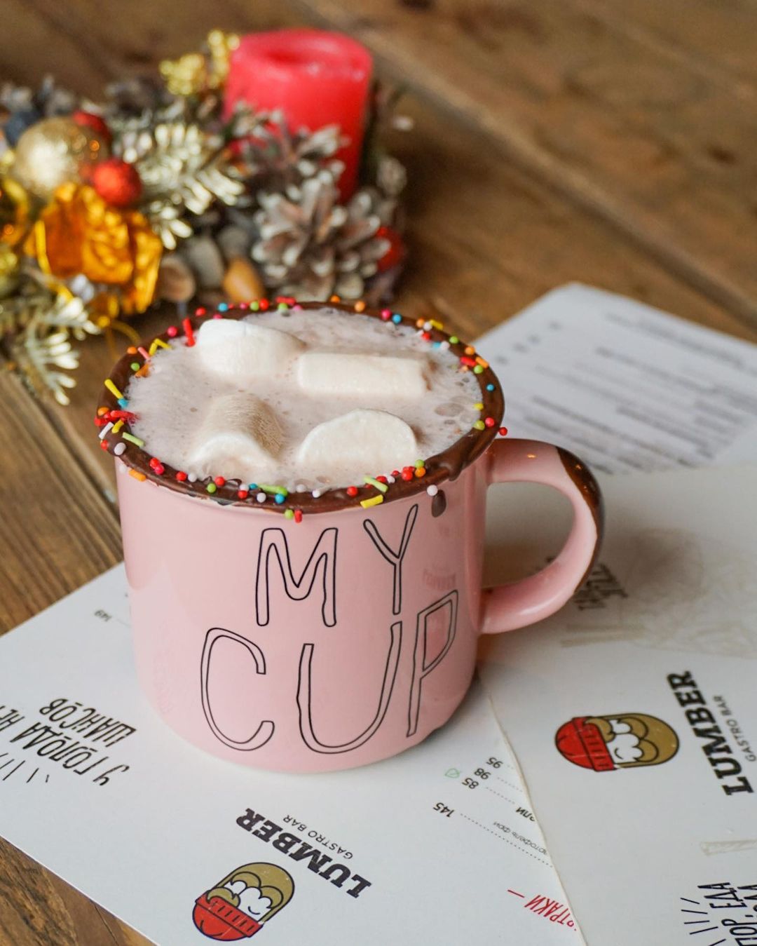 Какао с маршмэллоу/ фото: instagram Lumber