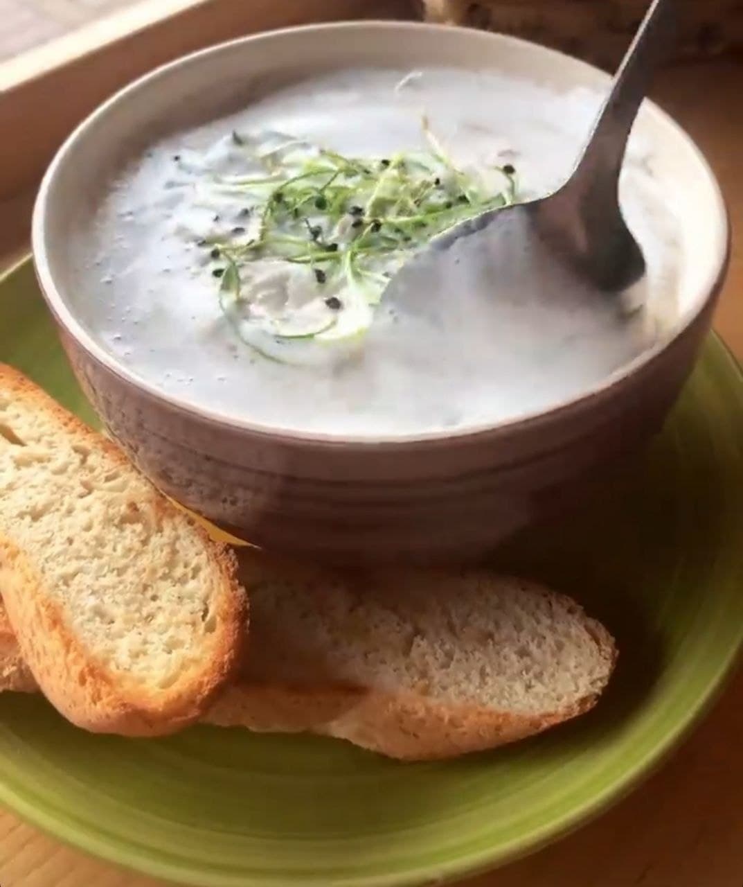 Капучино крем-суп, грибной / фото: inst karusel_na_pobede