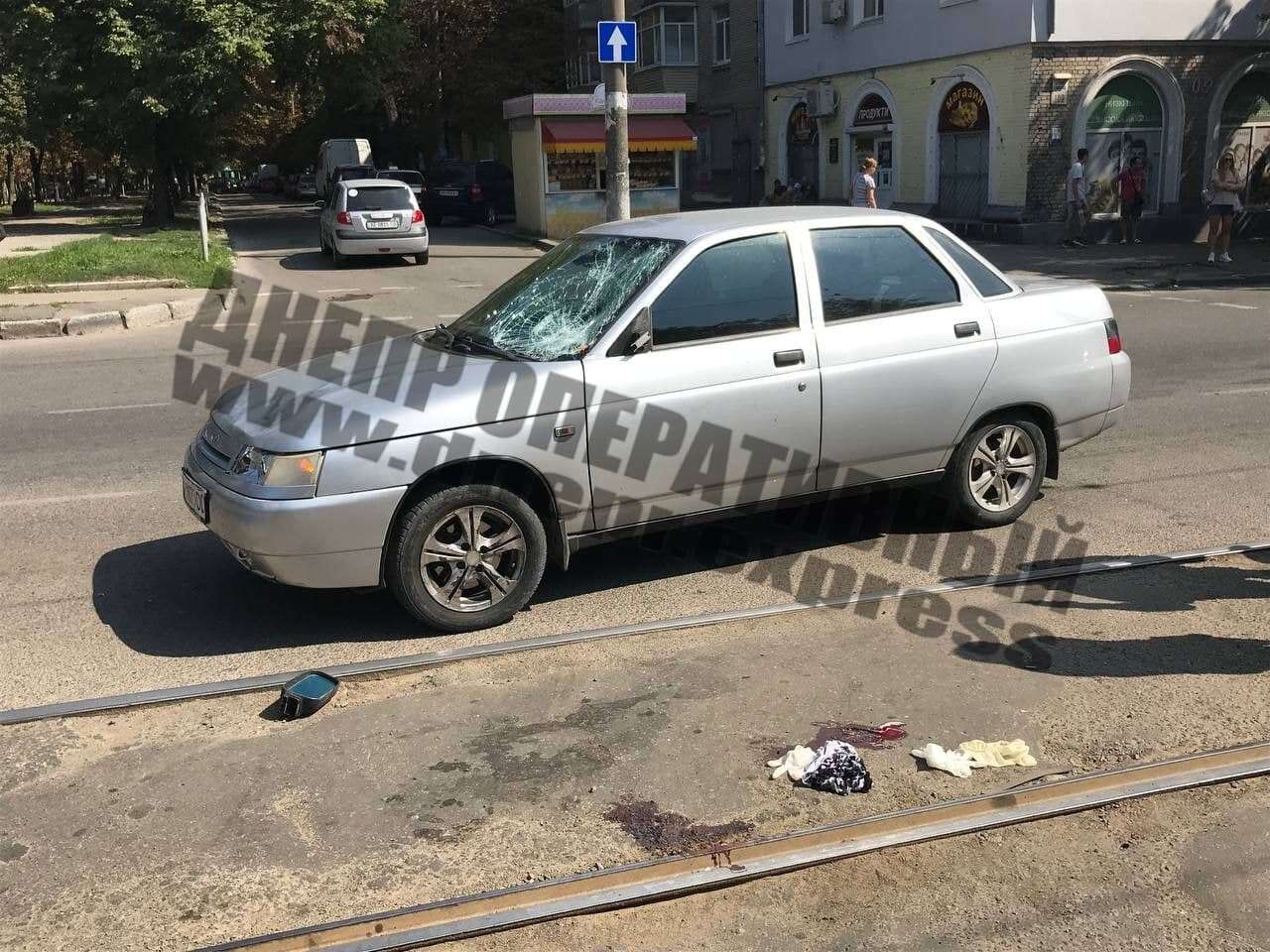 ДТП на Богдана Хмельницкого/ фото: Днепр Оперативный