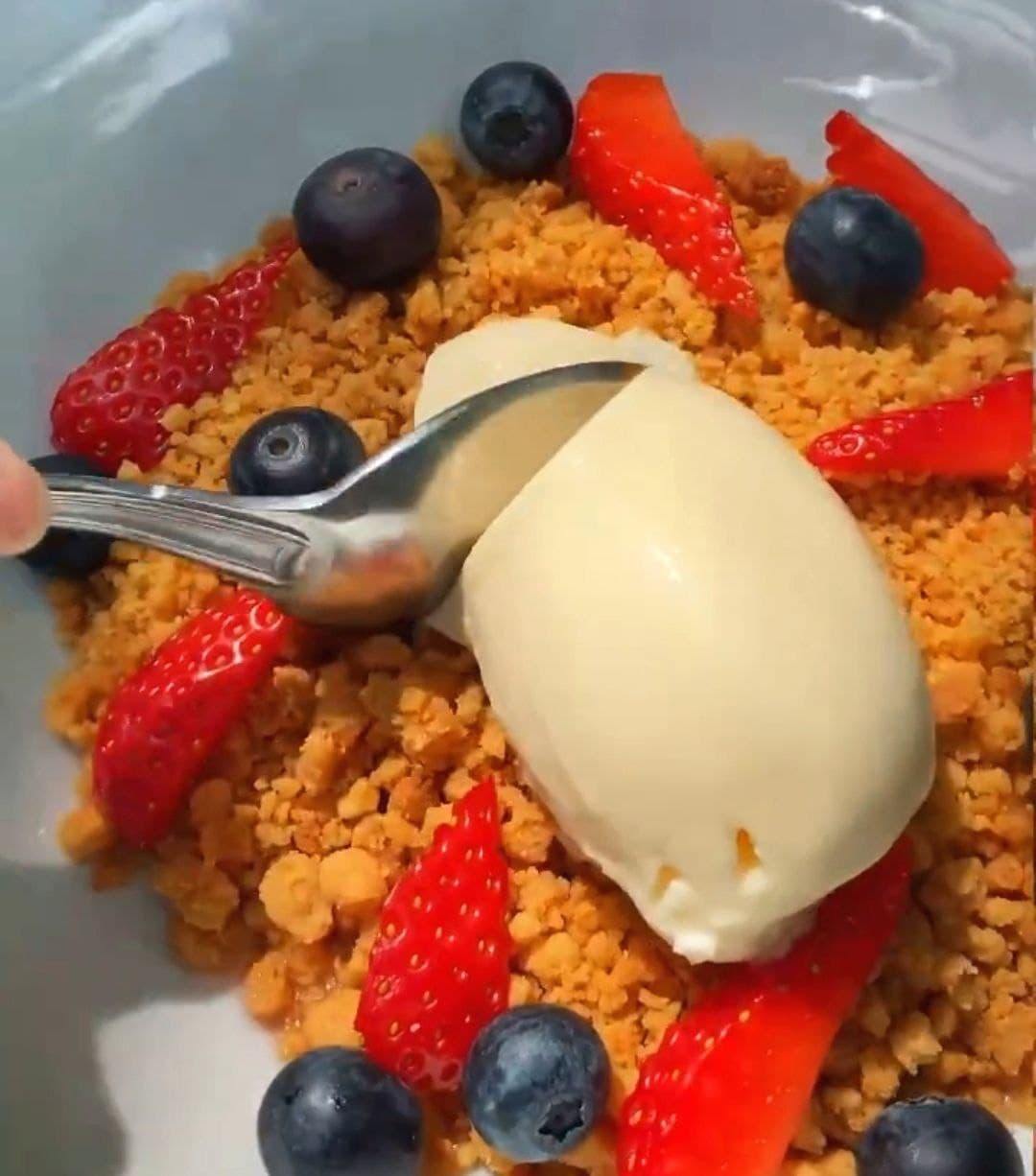 Крамбл в Giannivino/ фото: inst giannivino_italia