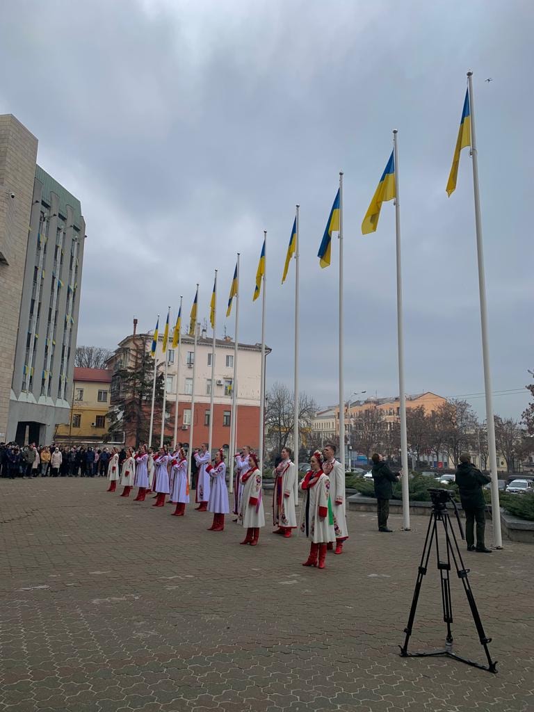 День Единения возле горсовета в Днепре.