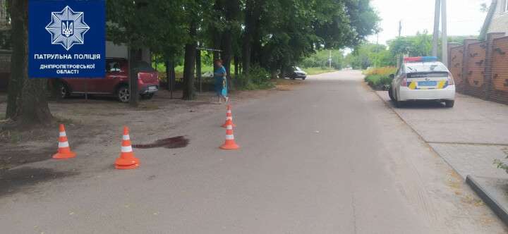 Место, где сбили женщину-пешехода/ фото: пресс-служба патрульной полиции Днепропетровской области