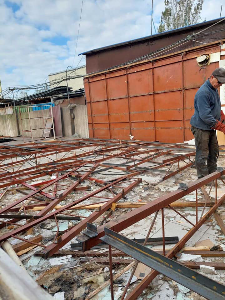 На Березинке сносят строительный рынок/ фото: fb На Массиве: Калиновский (Клочко)