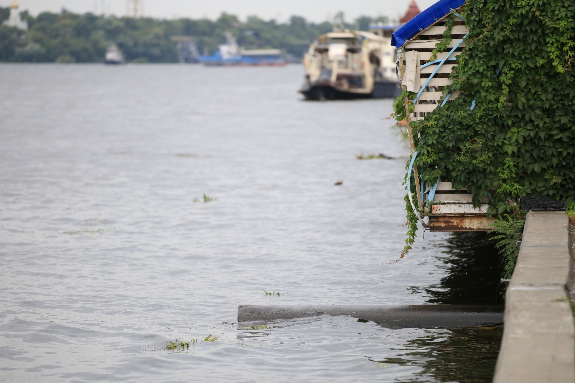 Трубы/ фото: пресс-служба горсовета Днепра