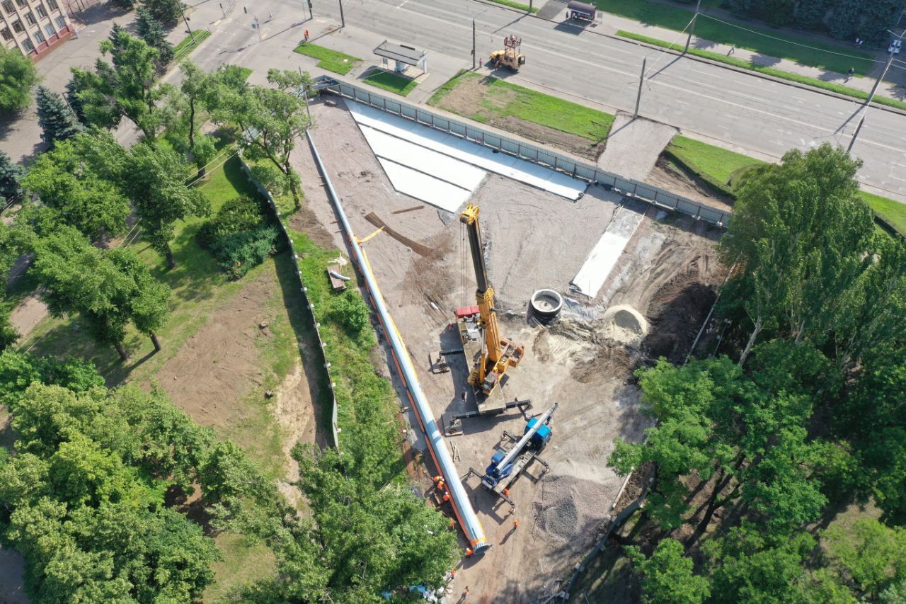 В Кривом Роге установили флагшток - фото: adm.dp.gov.ua