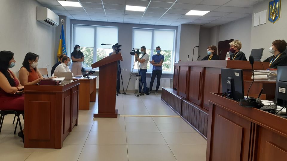 Суд по отмене платных парковок / фото: fb Александр Куприенко