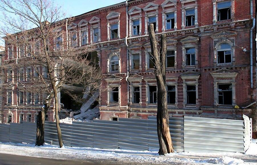 Руины доходного дома Брука. Февраль 2011 года / фото: fb Екатеринославъ - Днепропетровск