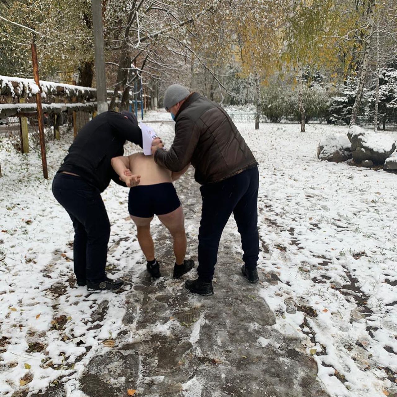 В таком виде его задержали правоохгранители / фото: fb Северин Маринчук