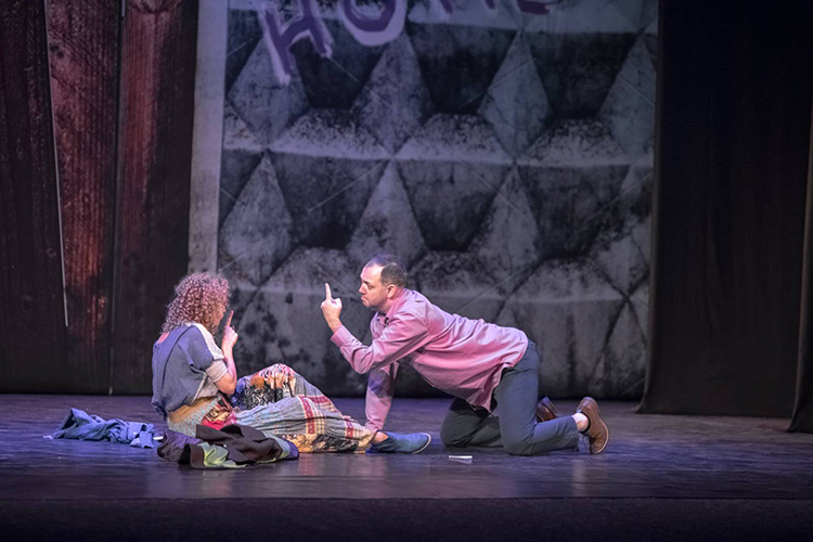 Спектакль - фото: dv-gazeta.info