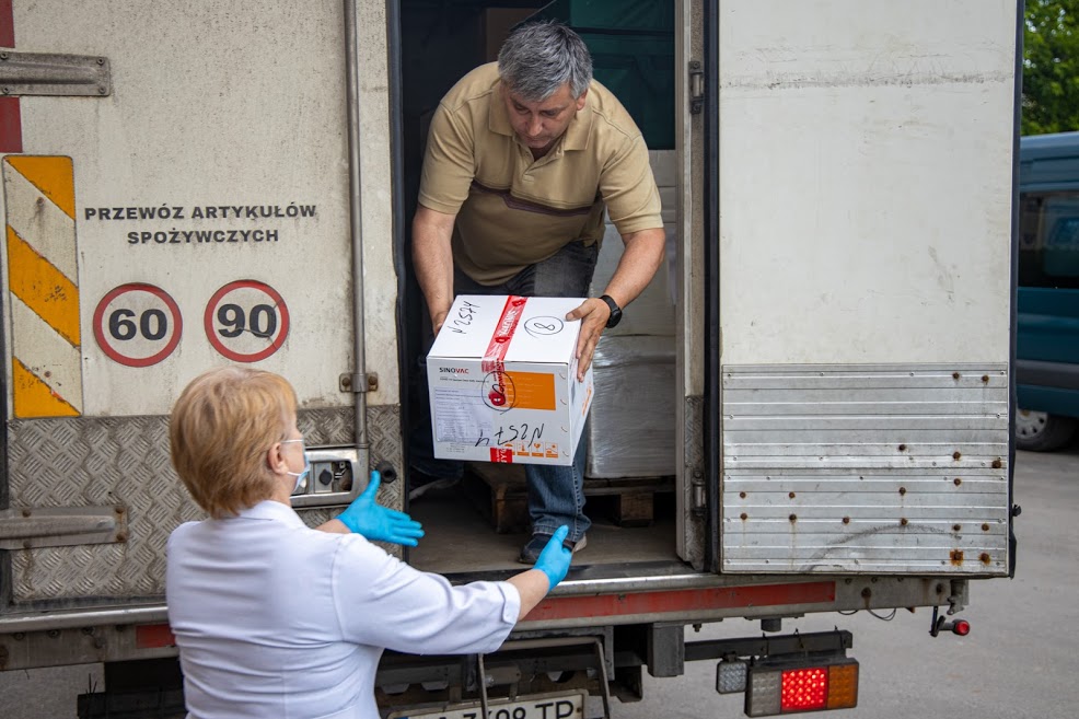 Днепропетровская область получила вакцину от коронавируса - фото: adm.dp.gov.ua