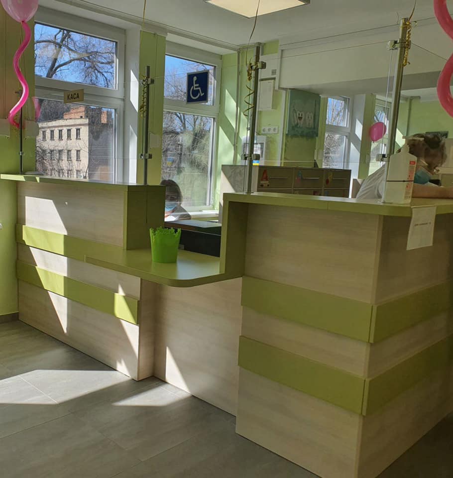 Стойка оборудована для маломобильных людей / фото: fb Департамент охорони здоров'я населення Дніпровської міської ради