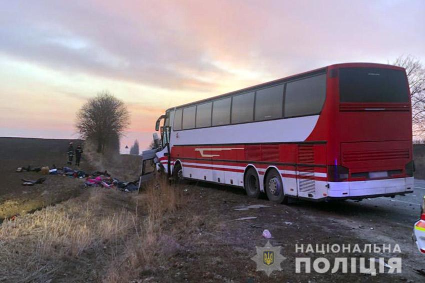 В Хмельницкой области произошло ДТП - || фото: hm.npu.gov.ua