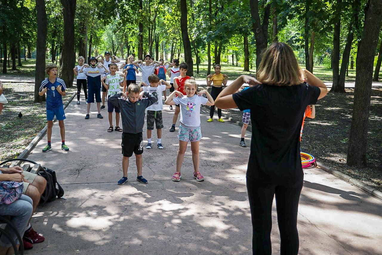 Дети тоже рады - фото: adm.dp.gov.ua