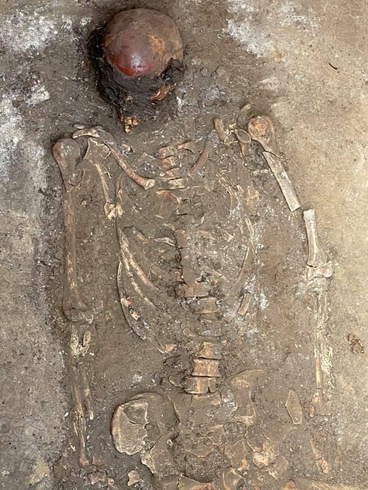 Здесь похоронили кого-то очень важного - фото: fb Александр Коломийцев