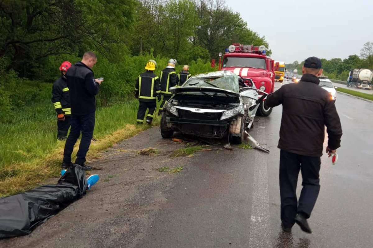 На месте работали спасатели - фото: ГСЧС