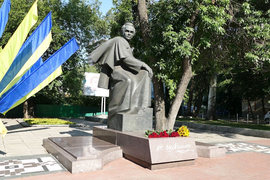 С концертом и ярмаркой: Днепропетровщина отмечает 30-летие Независимости Украины фото 2 1