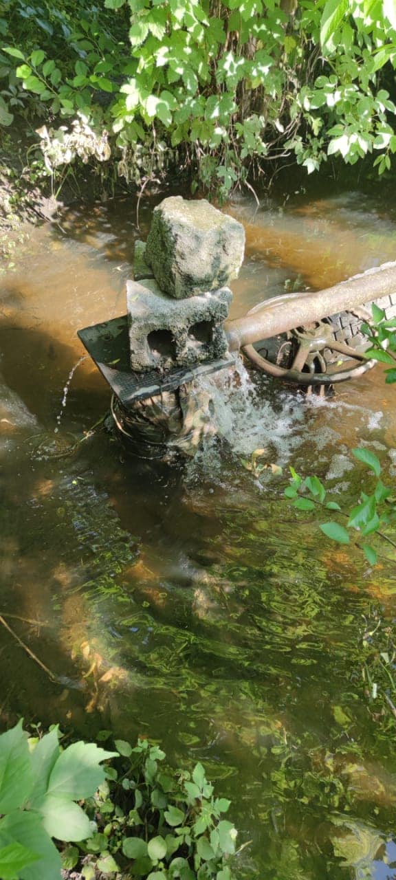 Загрязнение - одна из причин потопа  - фото: fb Андрій Кульбач