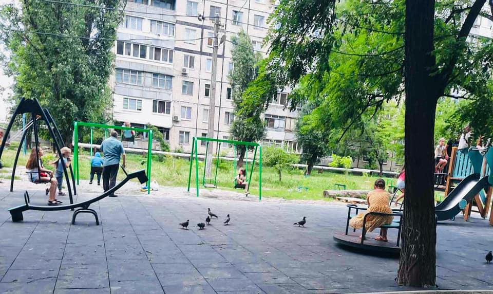 Теперь детям есть, где играть - фото: fb Сергей Пустовой