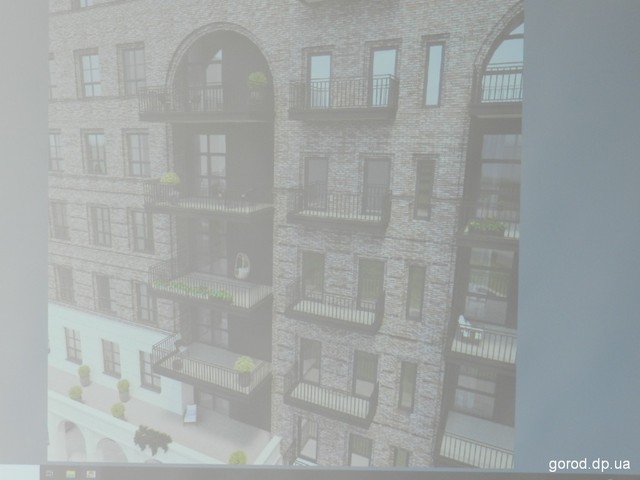 Дом назвали очень помпезным - фото: gorod.dp.ua