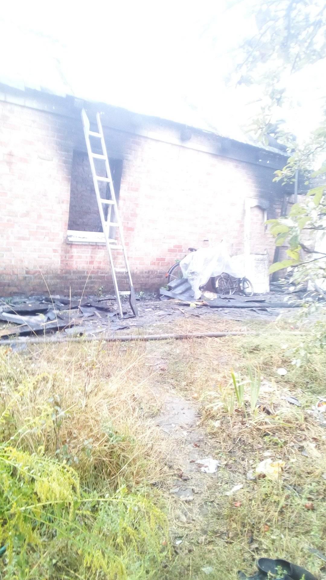 Сгоревший дом / фото: fb Nata Kucheruk