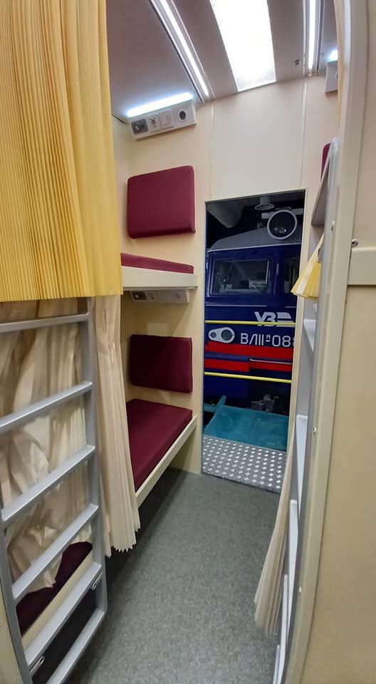 "Капсульность" создадут за счет шторок - фото: facebook.com/ol.vasilyev