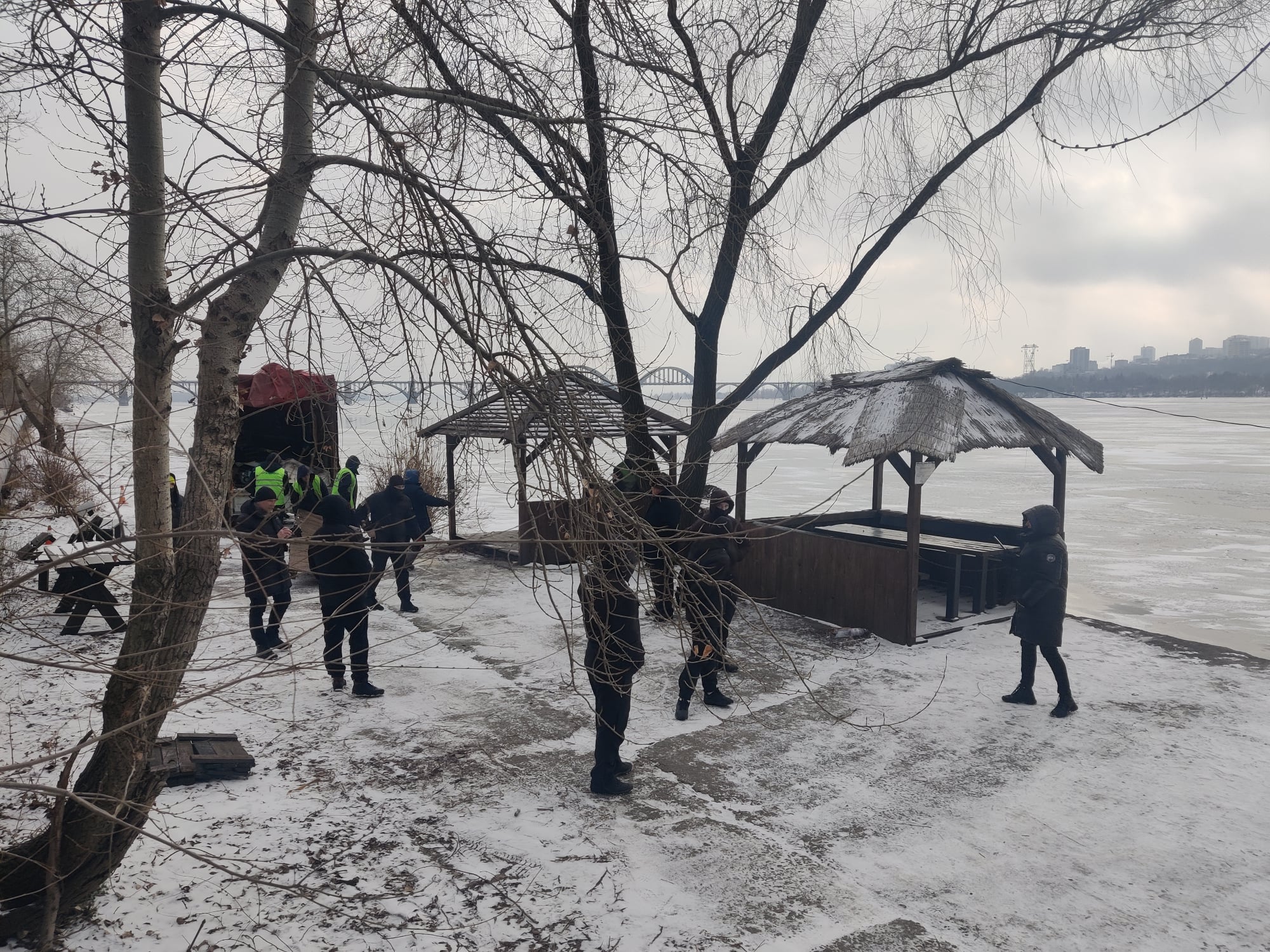 Их здесь было немало -