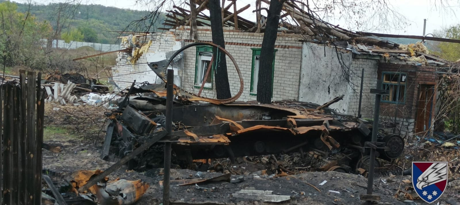 Танк россиян – || фото: facebook.com/dshv25opdbr