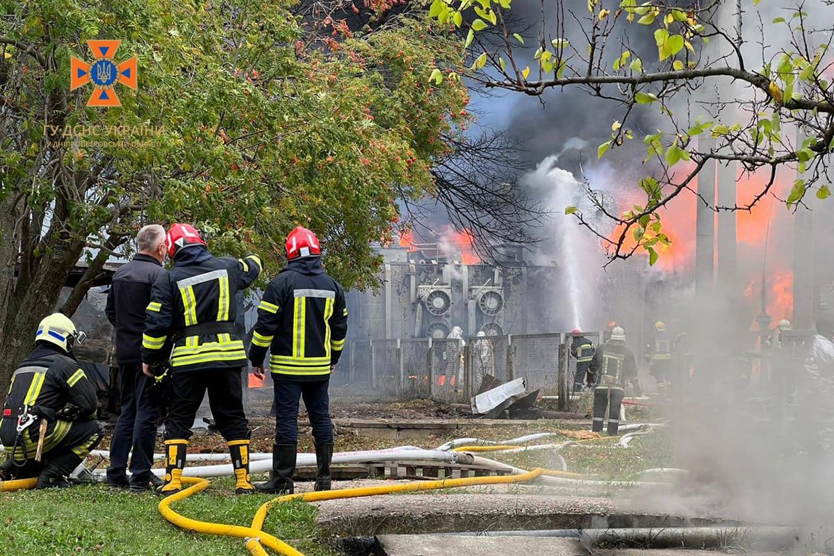 Враг ударил 18 ракетами – || фото: facebook.com/profile.php?id=100009543130360