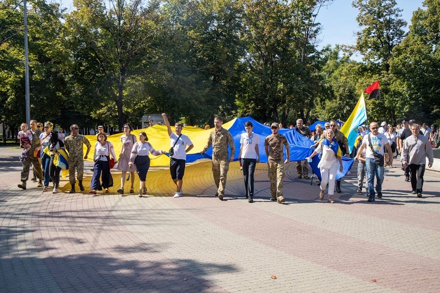 С концертом и ярмаркой: Днепропетровщина отмечает 30-летие Независимости Украины фото 10 9